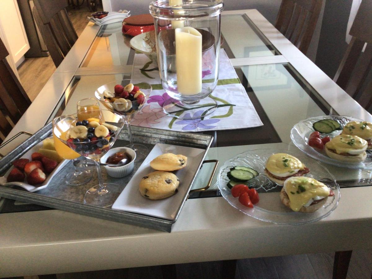 Berkie'S Bed & Breakfast Port Alberni Bagian luar foto